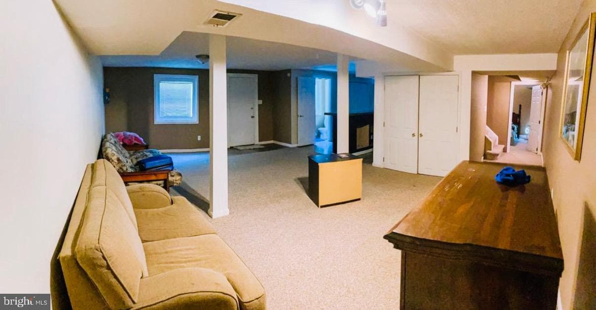 16052 Simon Kenton Road photo 16