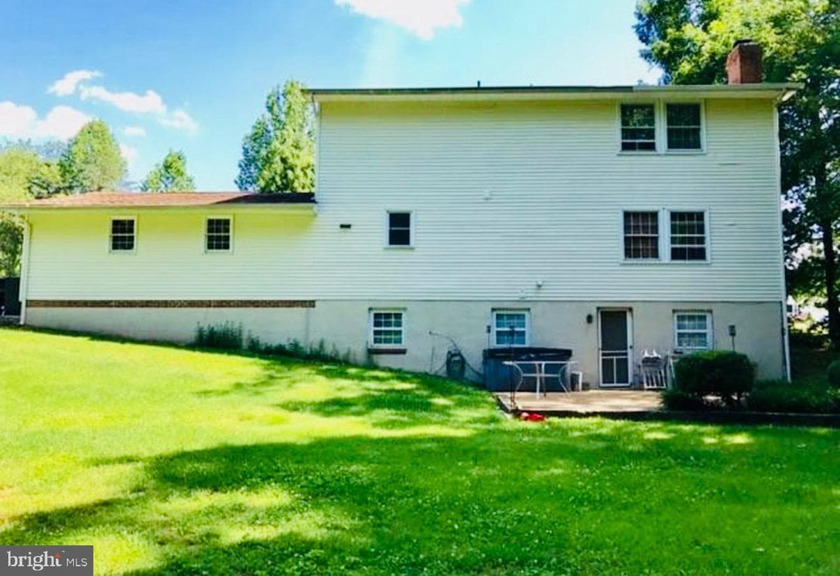16052 Simon Kenton Road photo 19