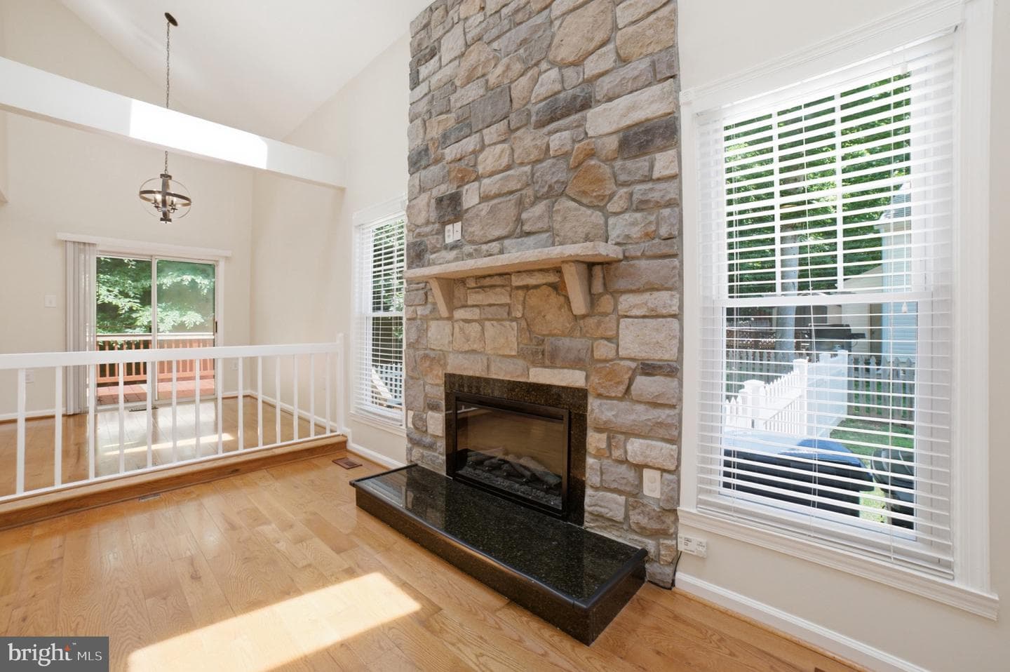 15232 Larkspur Lane photo 5