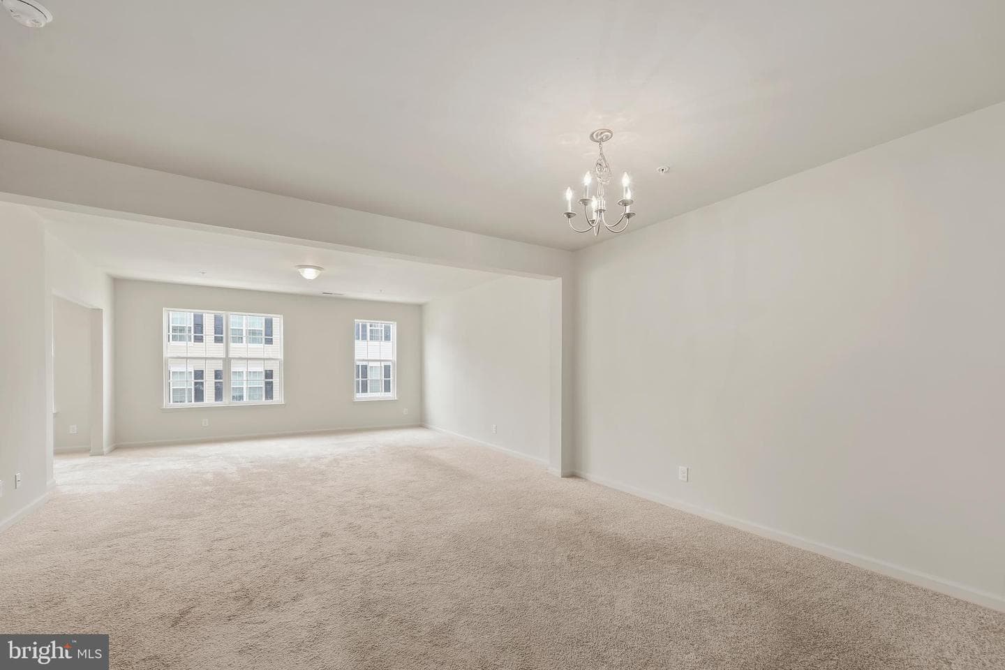 17028 Beveridge Drive photo 4