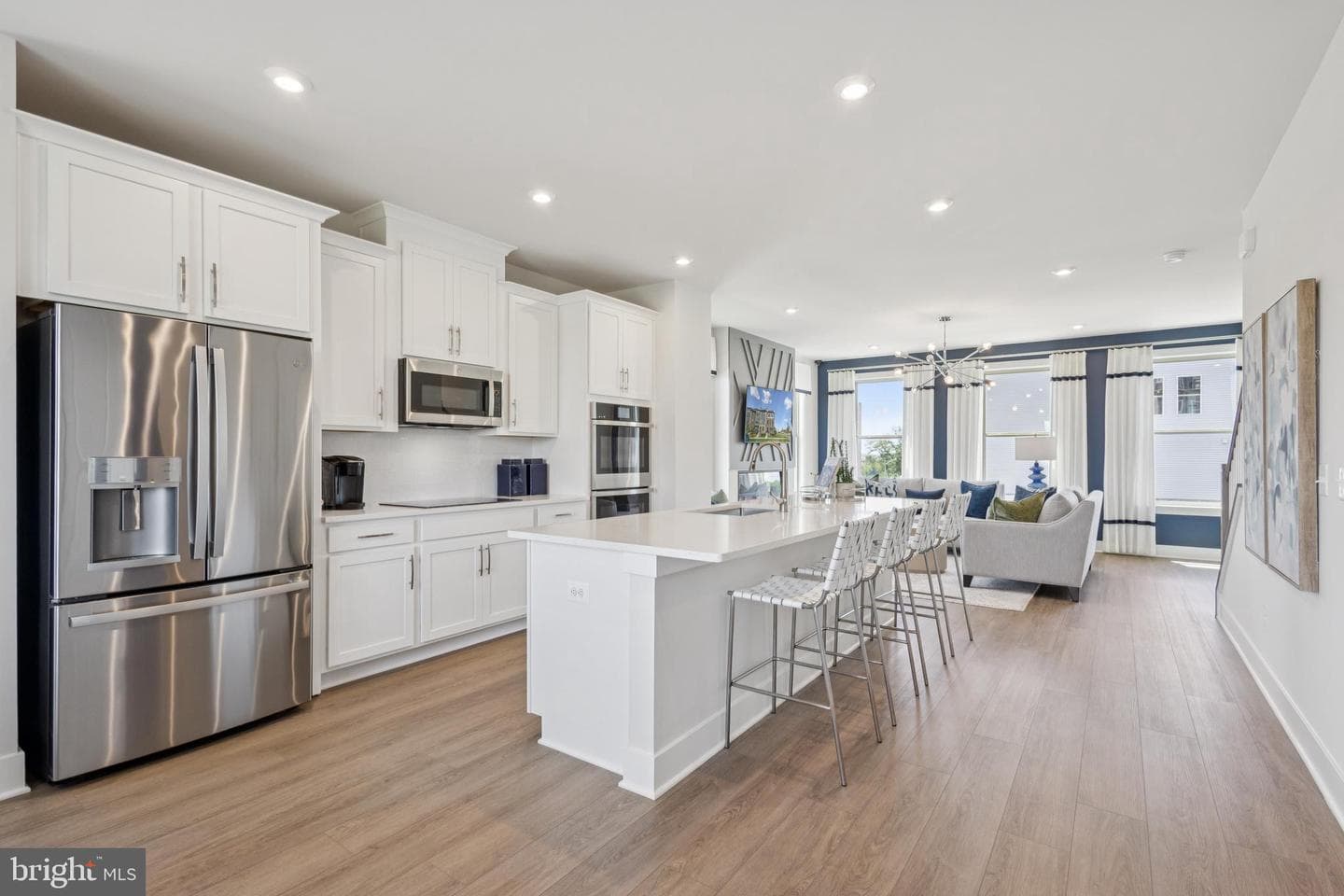 14182 Slate Street, Woodbridge
