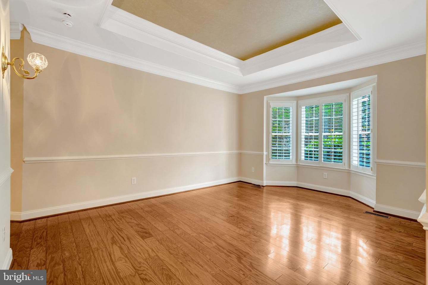 5245 Armour Court photo 11
