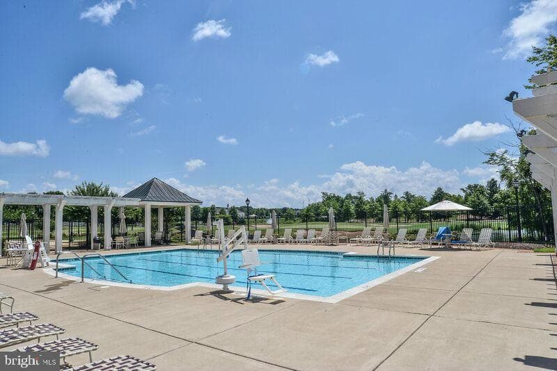 5245 Armour Court photo 89