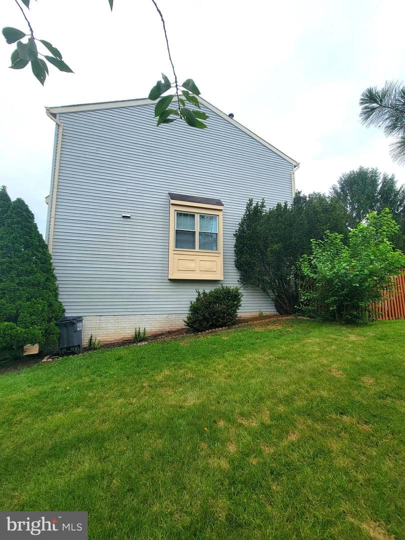 8521 Charnwood Court photo 41