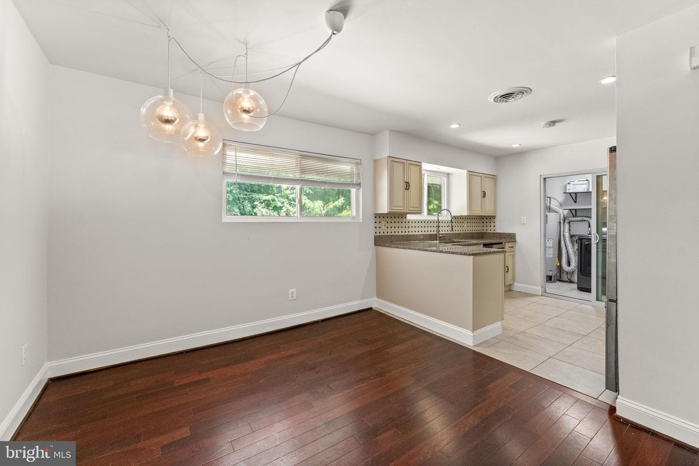 18301 Cabin Road photo 12
