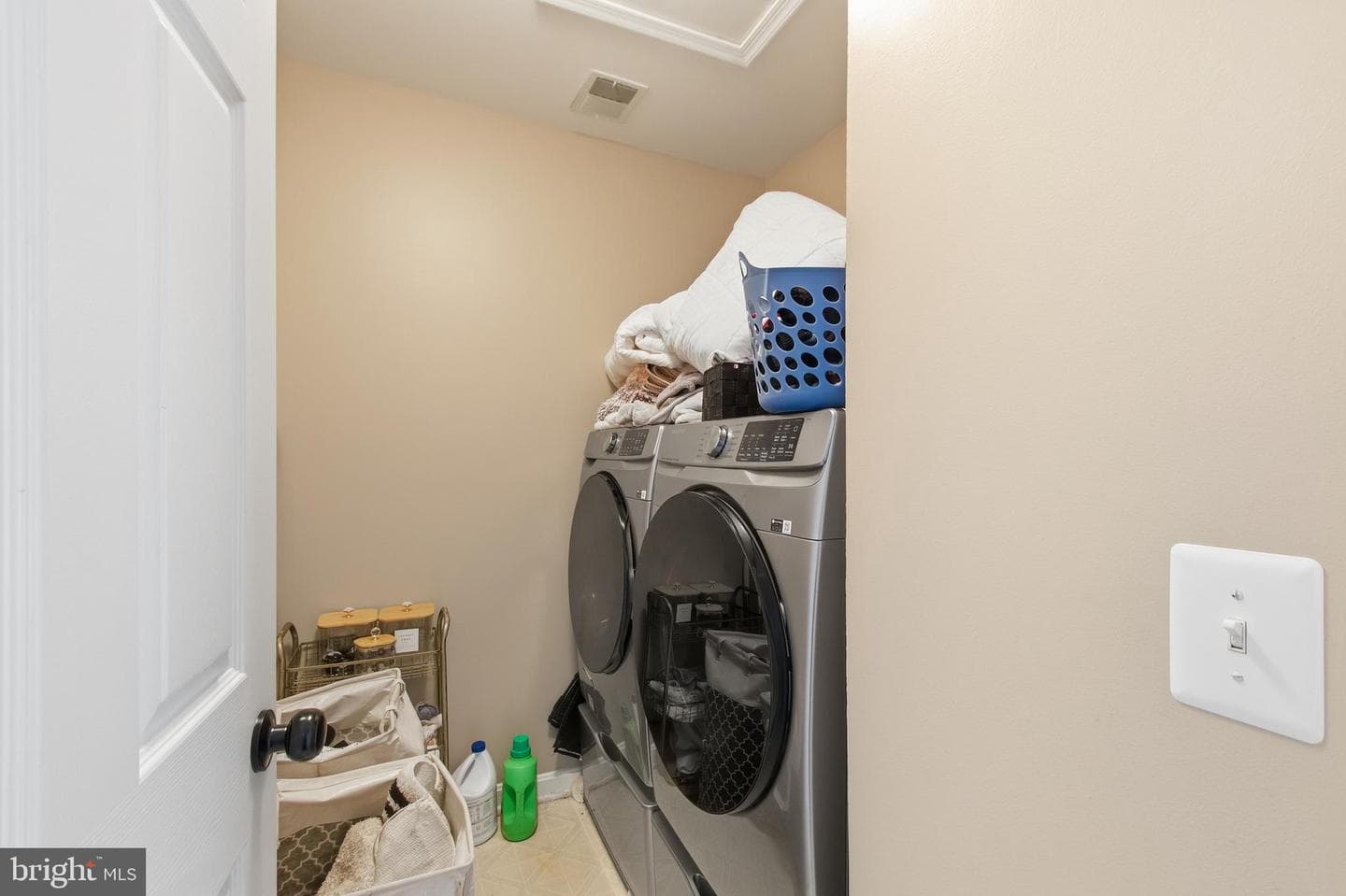 5880 Moonbeam Drive photo 31