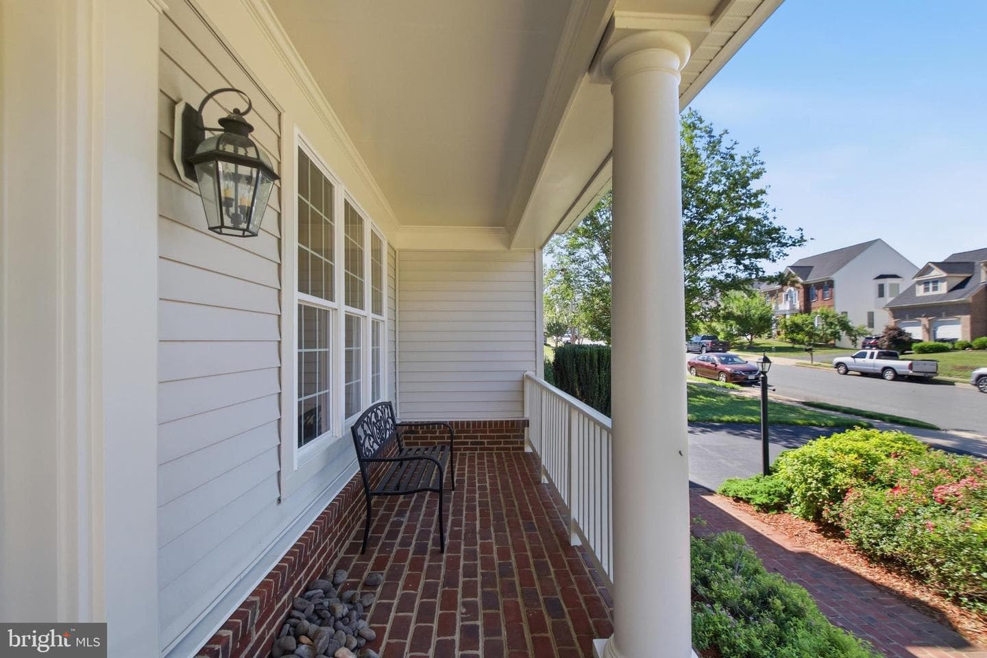 3646 Thomasson Crossing Drive photo 4