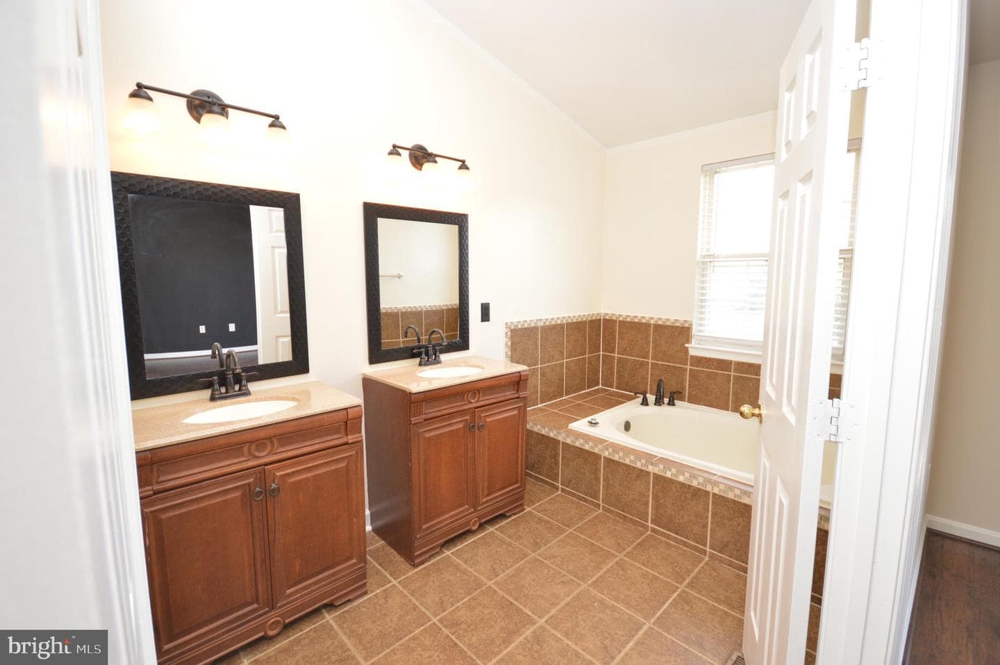 7953 Coachcrest Court photo 30