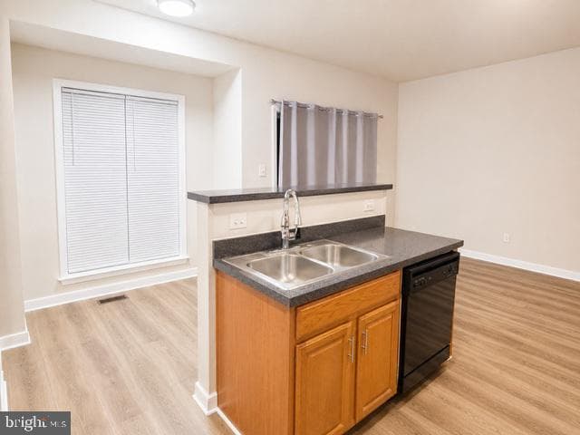 15364 Bronco Way photo 4