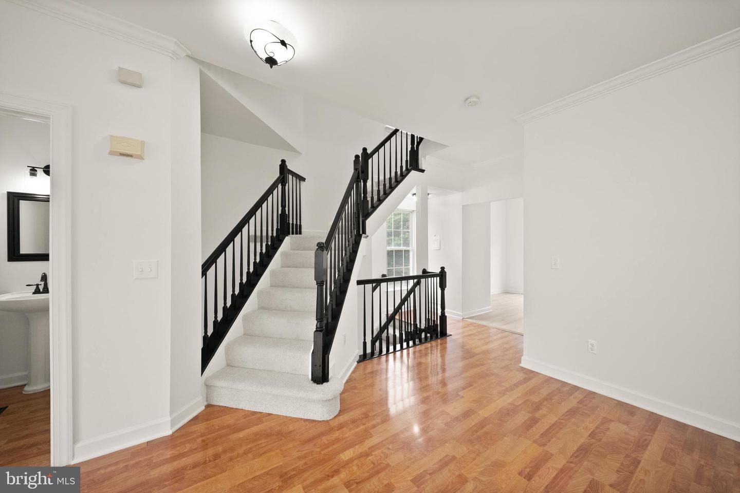 14196 Madrigal Drive photo 25