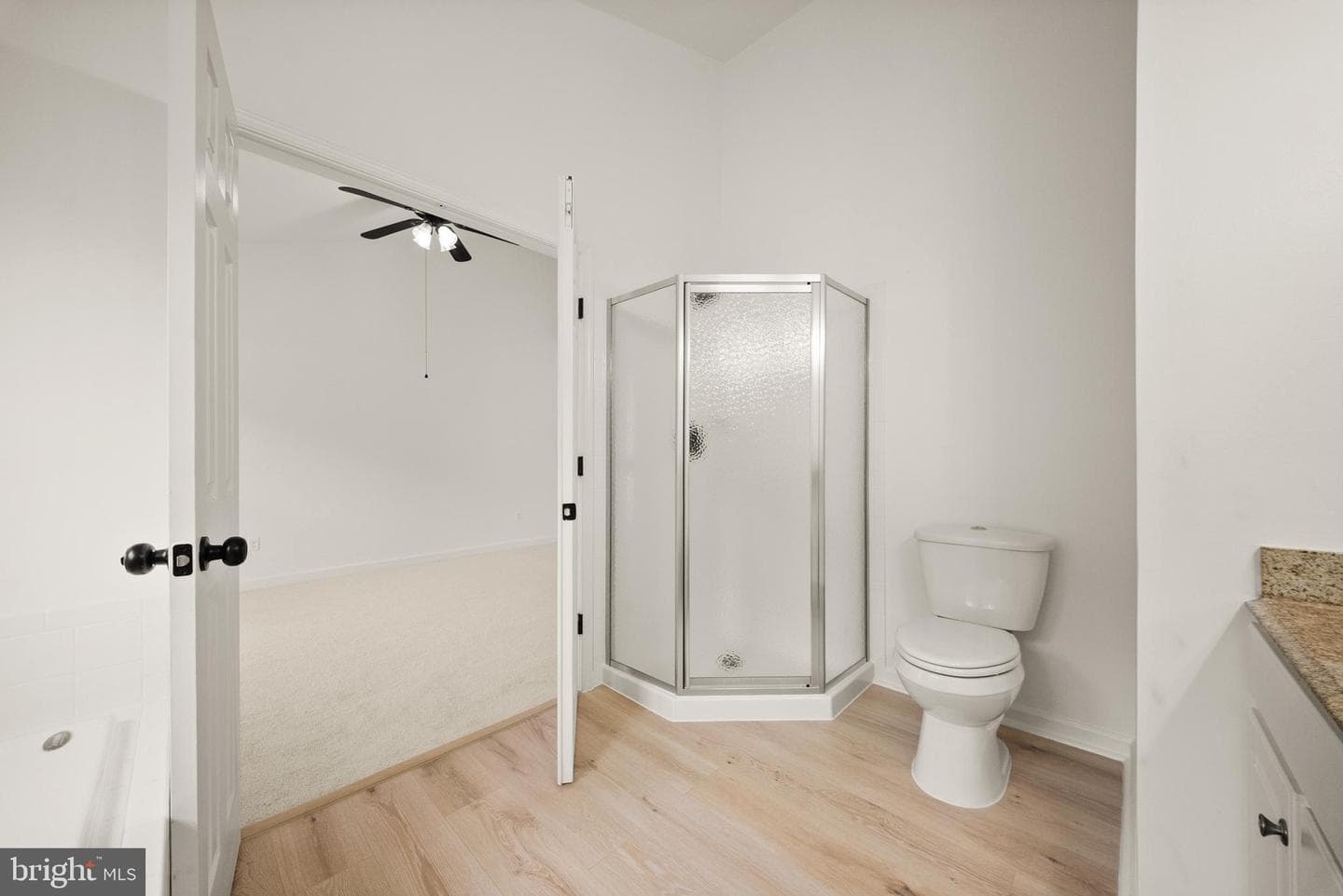 14196 Madrigal Drive photo 31