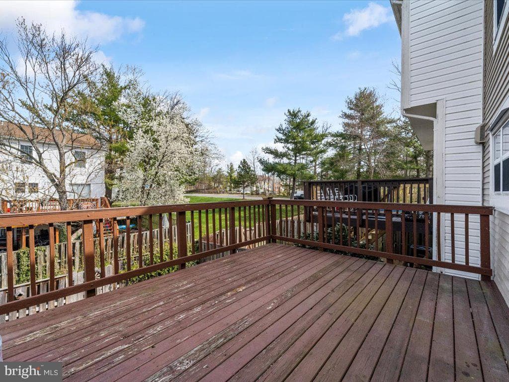 2904 Madeira Court photo 12