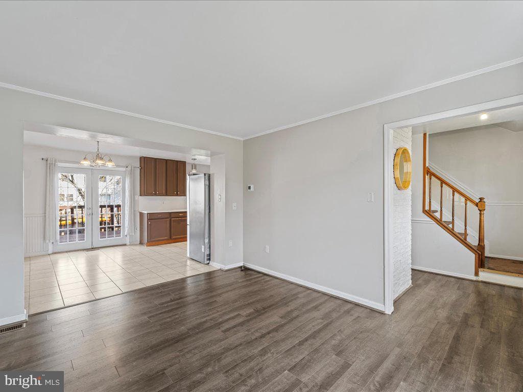 2904 Madeira Court photo 4