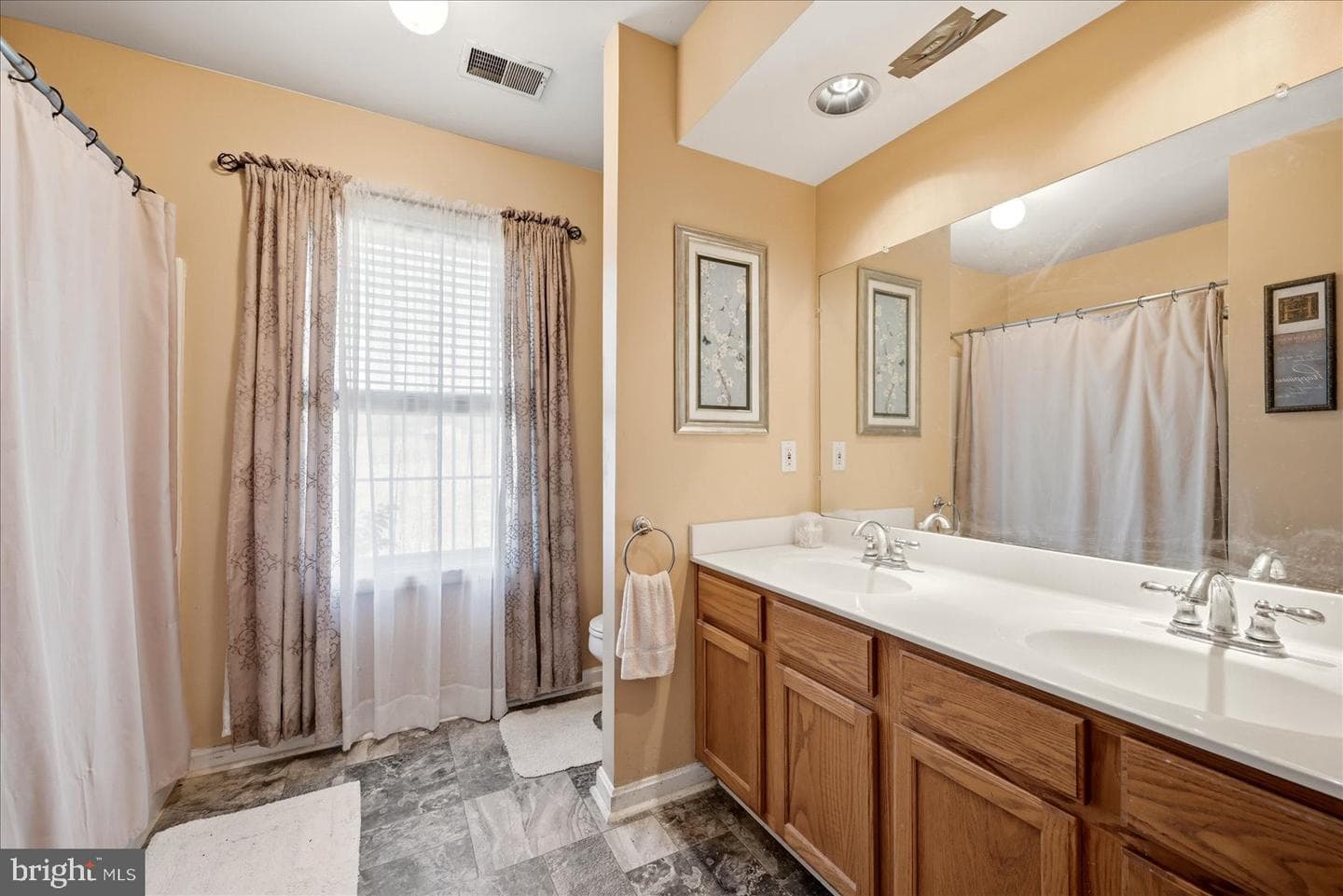 5050 Antioch Road photo 12