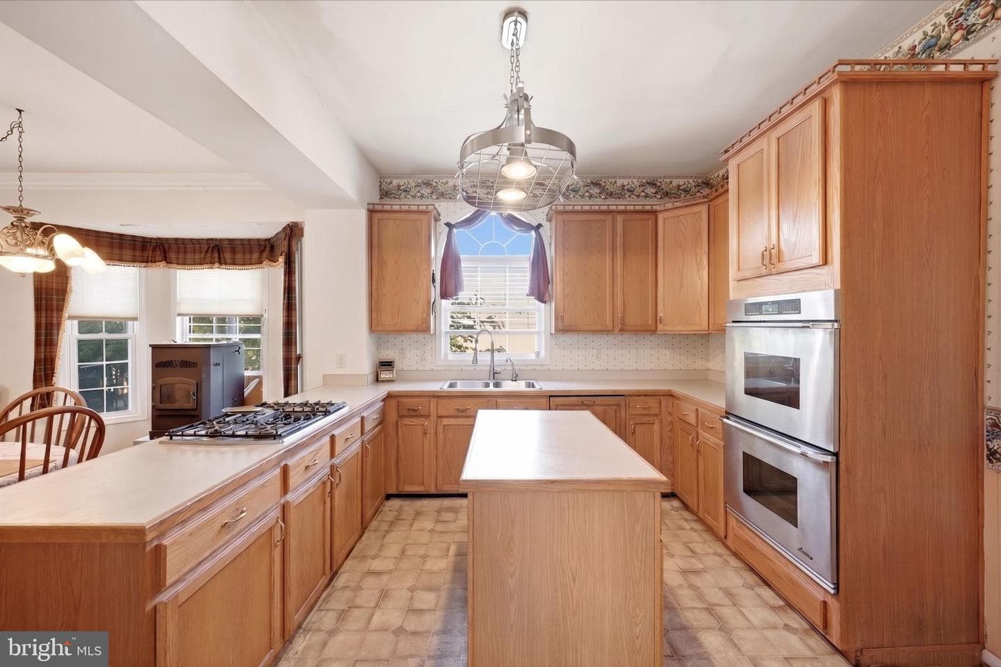 5050 Antioch Road, Haymarket