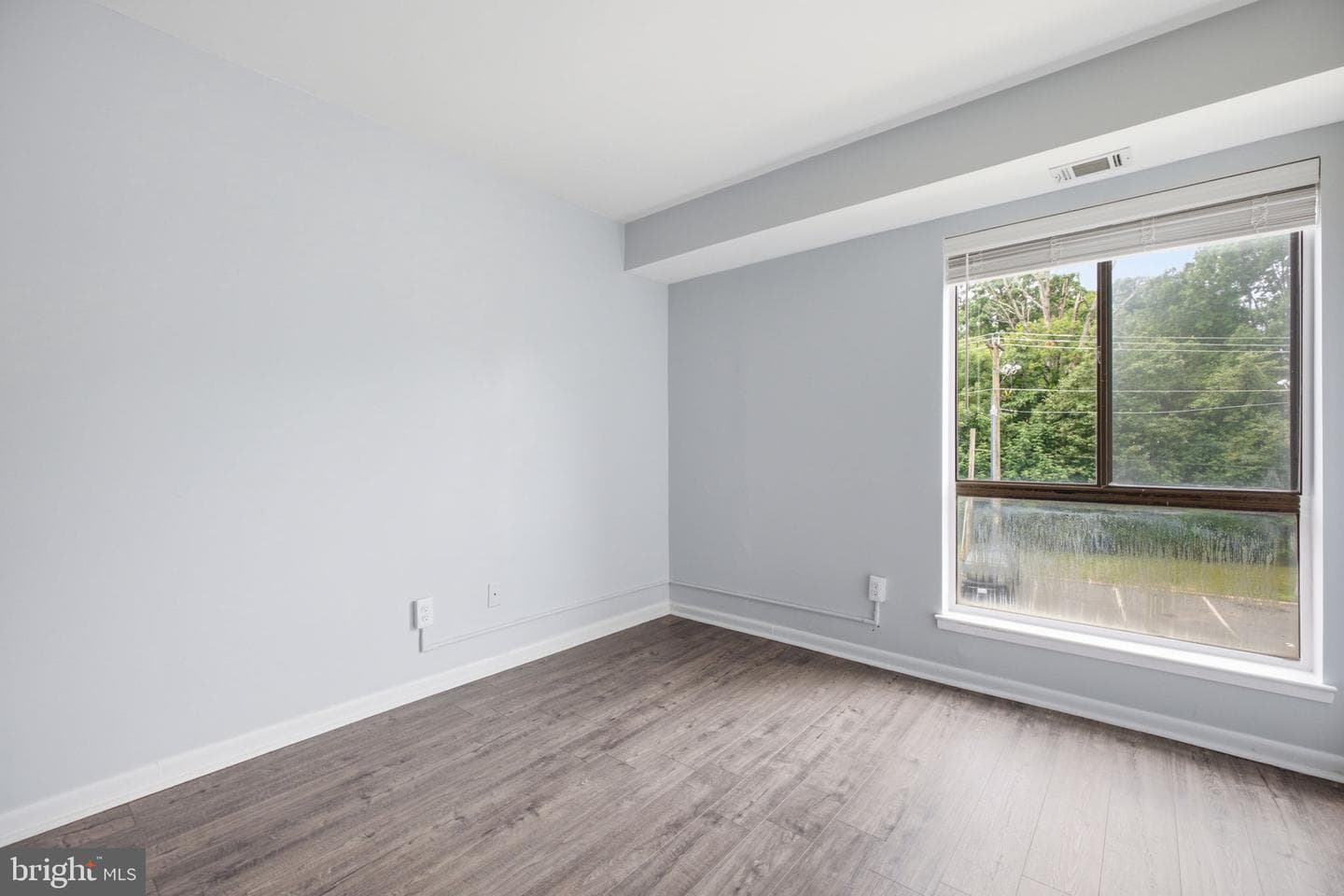 7589 Margate Court #204 photo 12