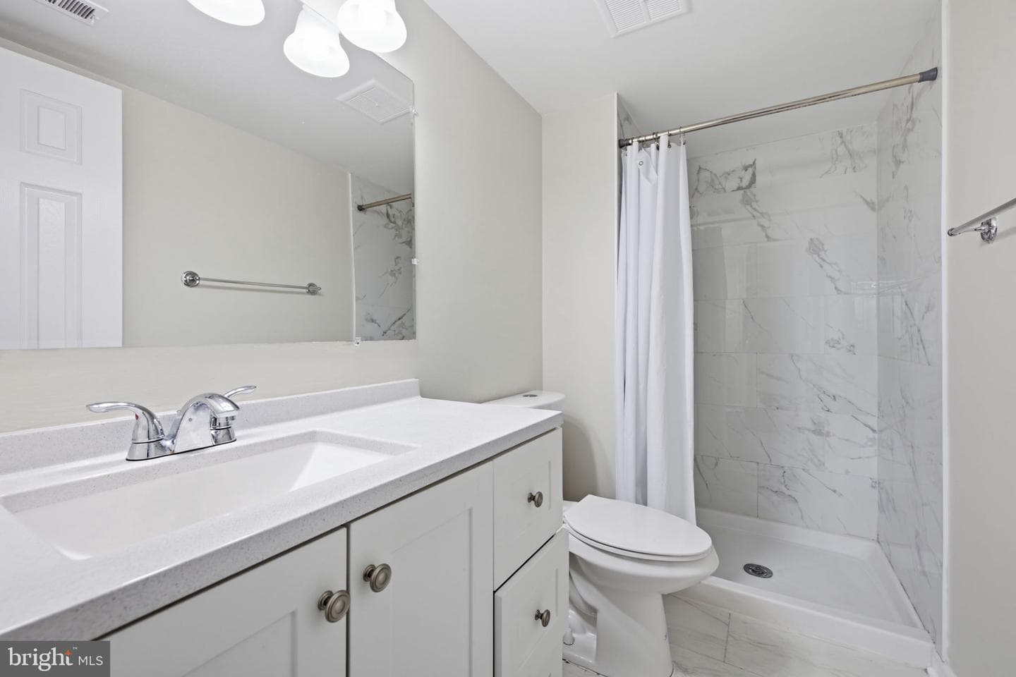 7589 Margate Court #204 photo 18