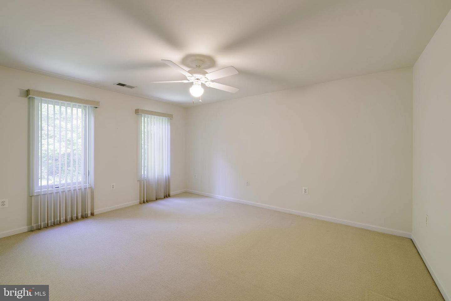4689 Occoquan Overlook photo 60