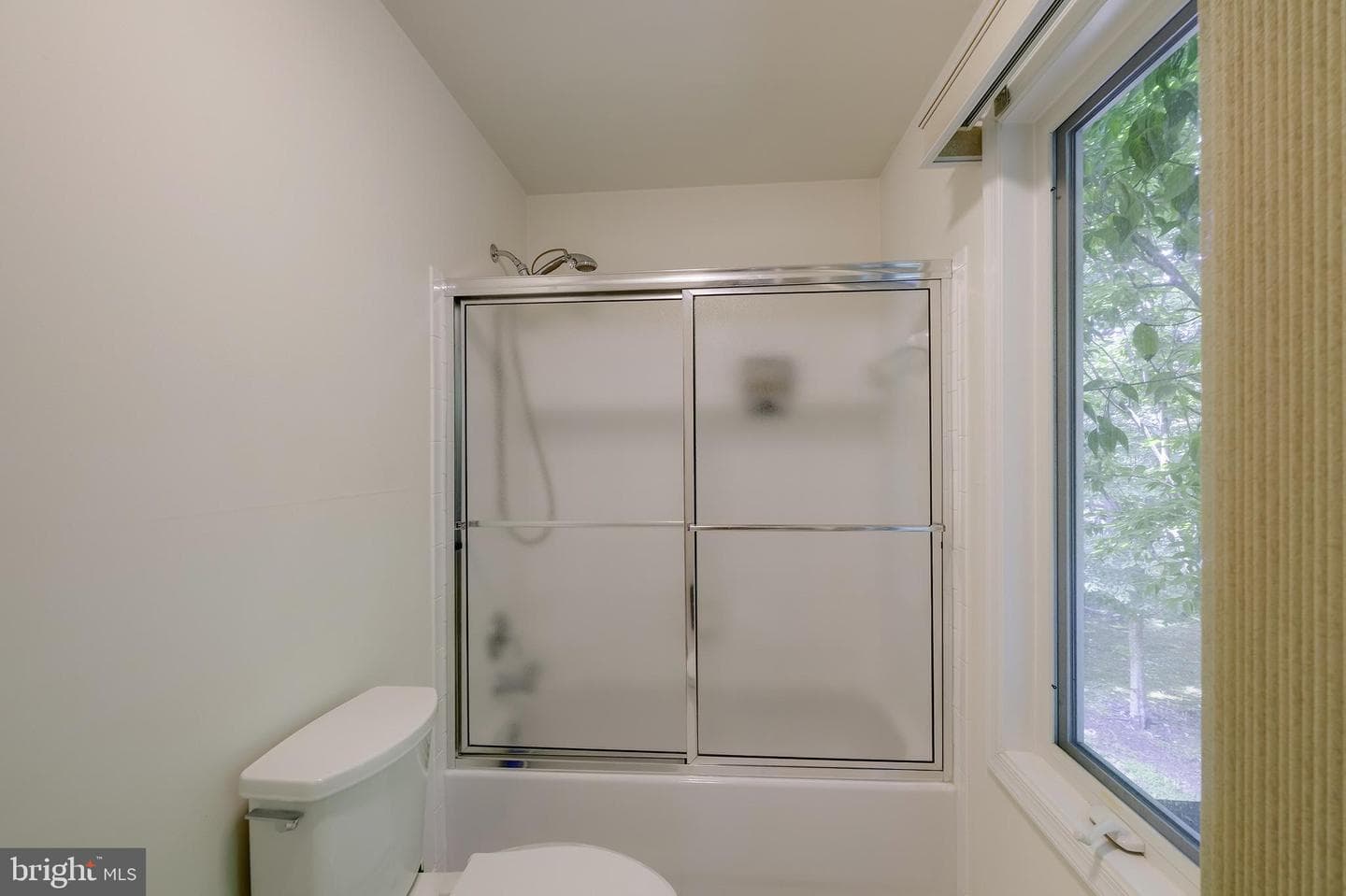 4689 Occoquan Overlook photo 76