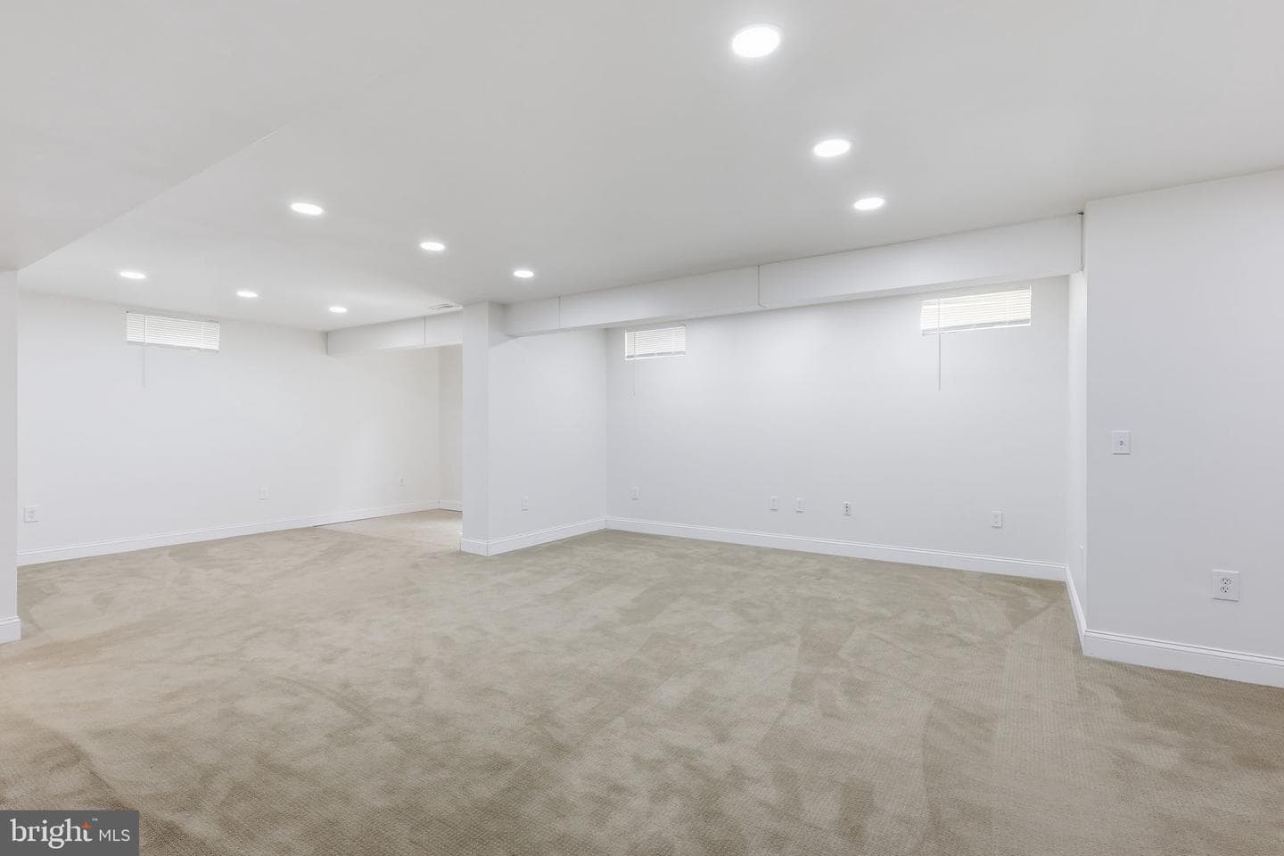 10241 Aqua View Court photo 32