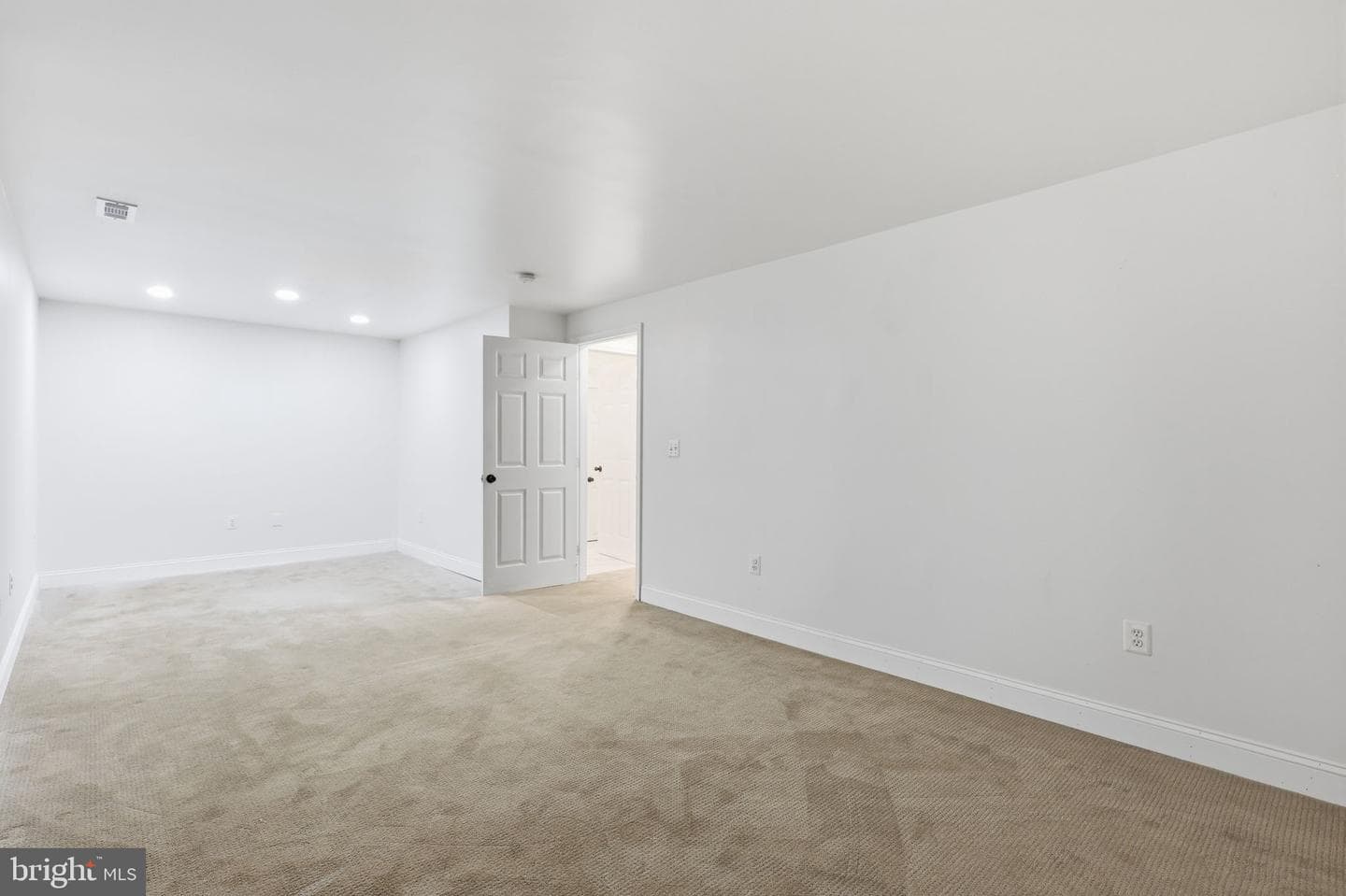 10241 Aqua View Court photo 33