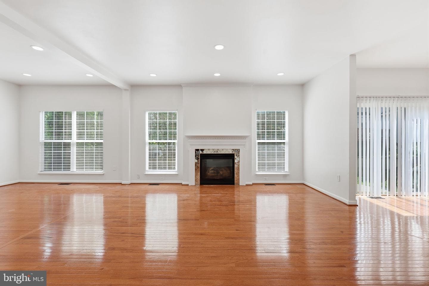 10241 Aqua View Court photo 6
