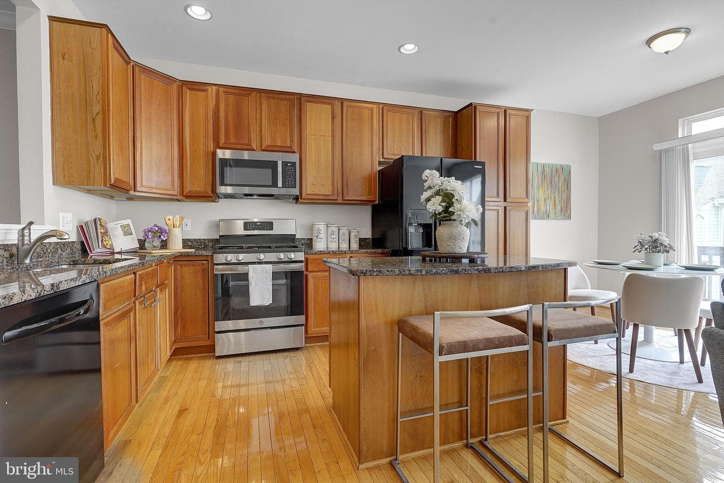 13863 Palisades Street photo 19