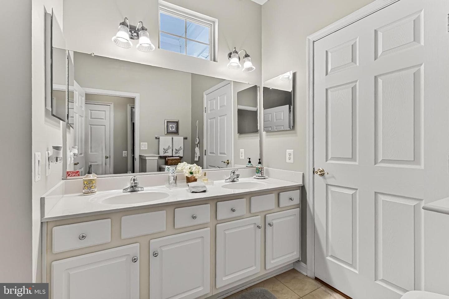 12851 Arnot Lane photo 29