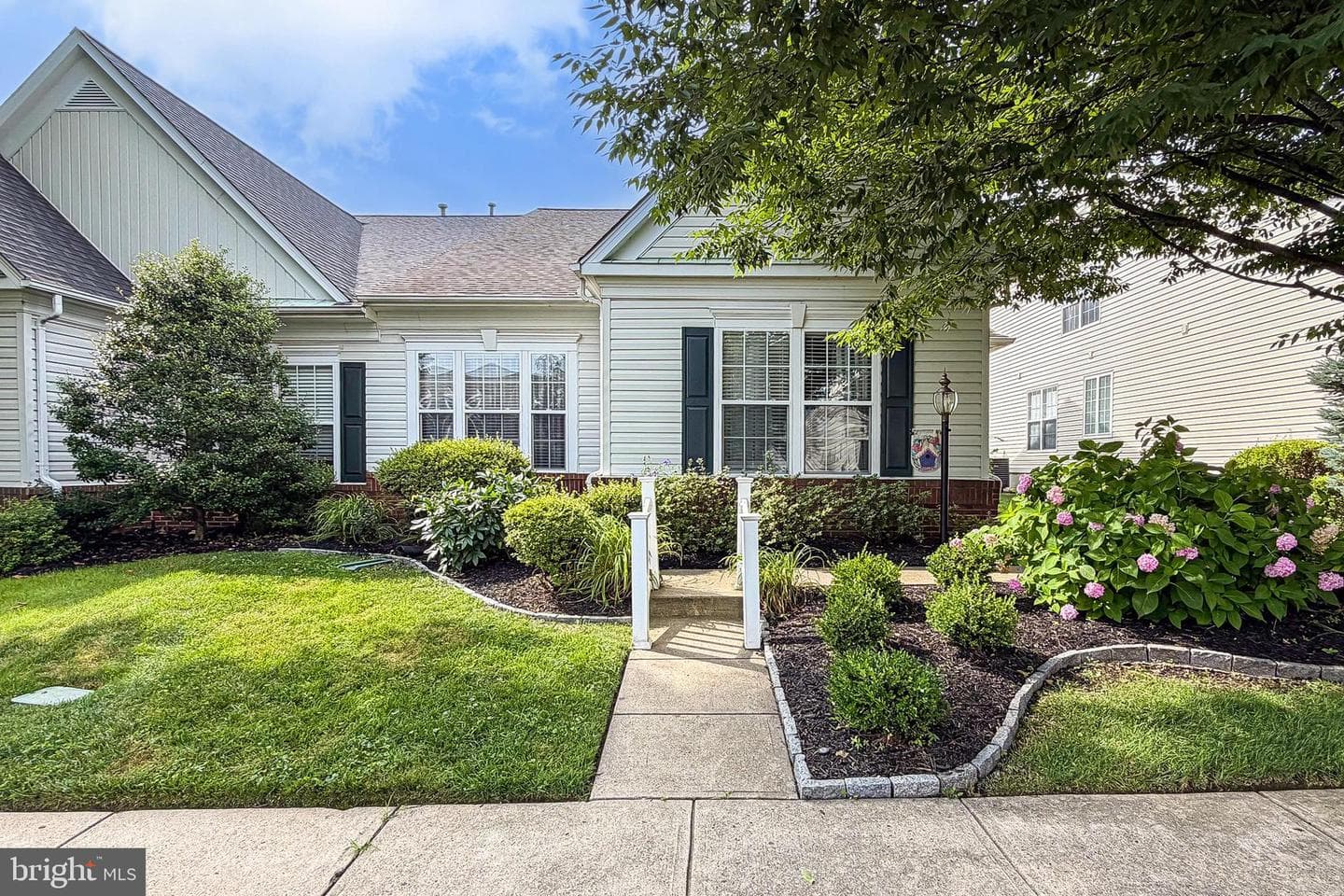 12851 Arnot Lane photo 4