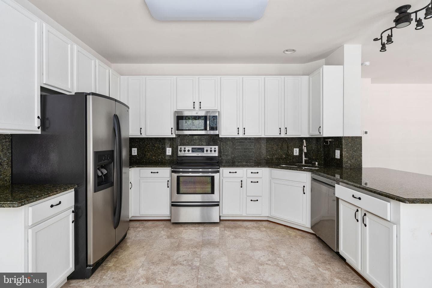 10012 Darnaway Court photo 8