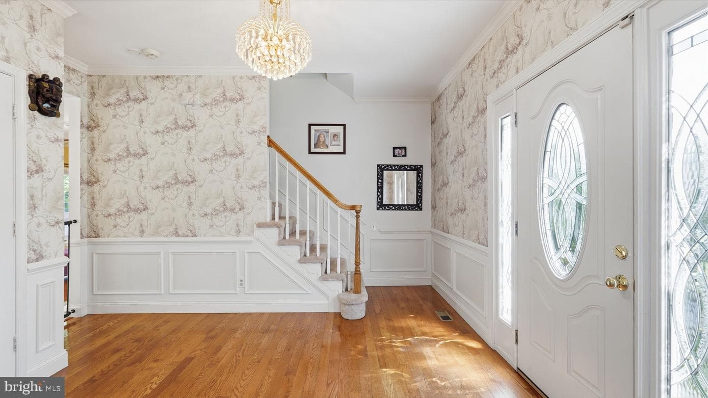 13176 Oak Farm Drive, Woodbridge