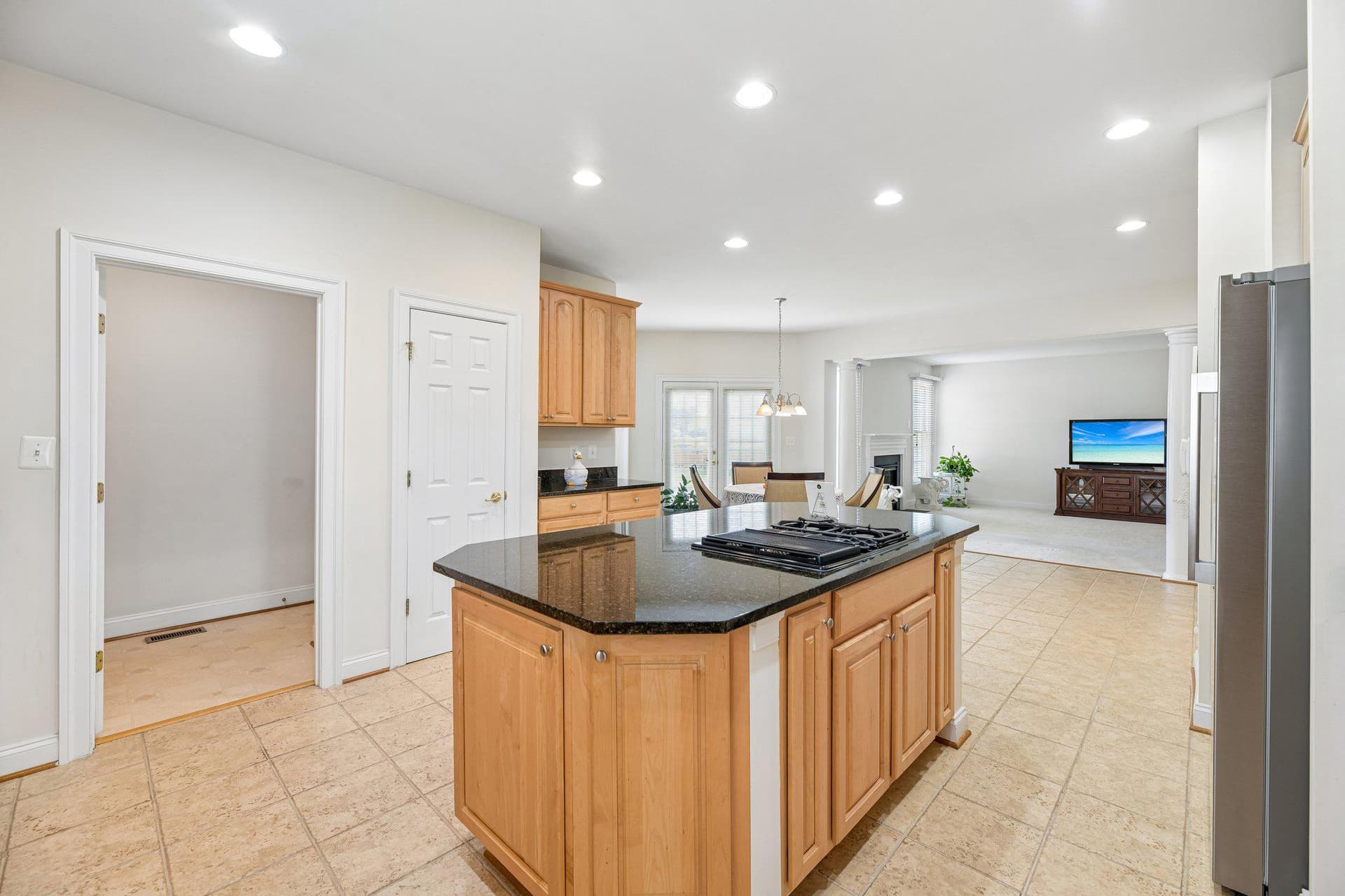 2492 Transom Place photo 15