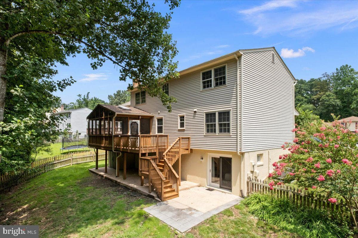 12518 Hedges Run Drive photo 38