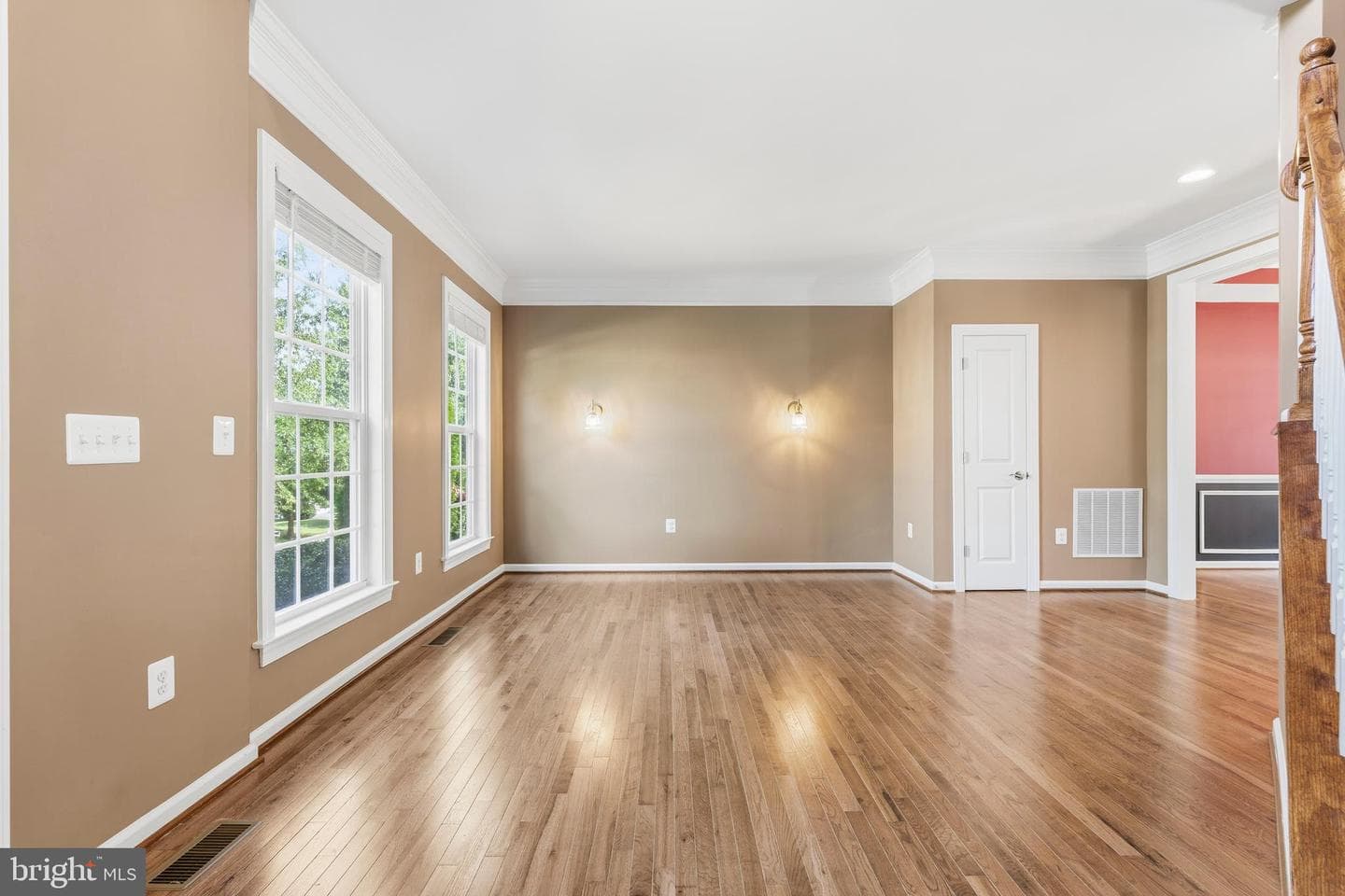2114 Jellico Court photo 8