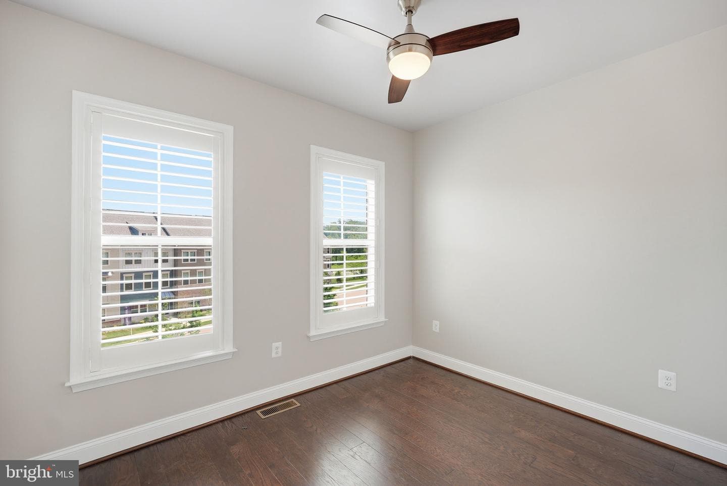 1857 Shadding Bay Lane photo 26