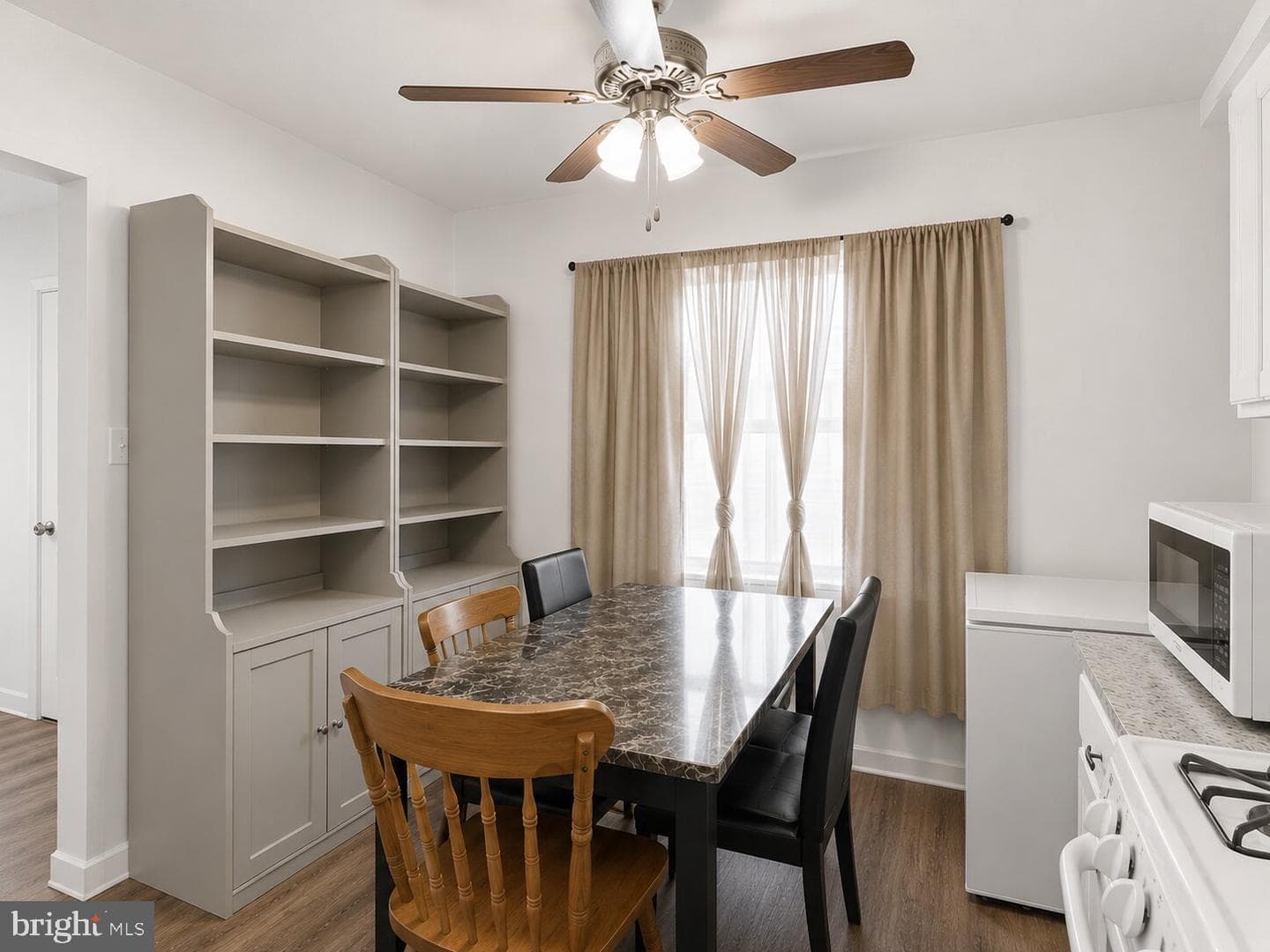 14806 Ensor Court photo 4