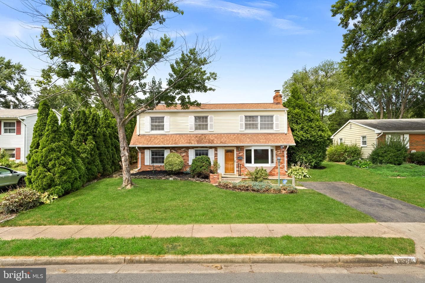 4504 Kingston Road photo 3