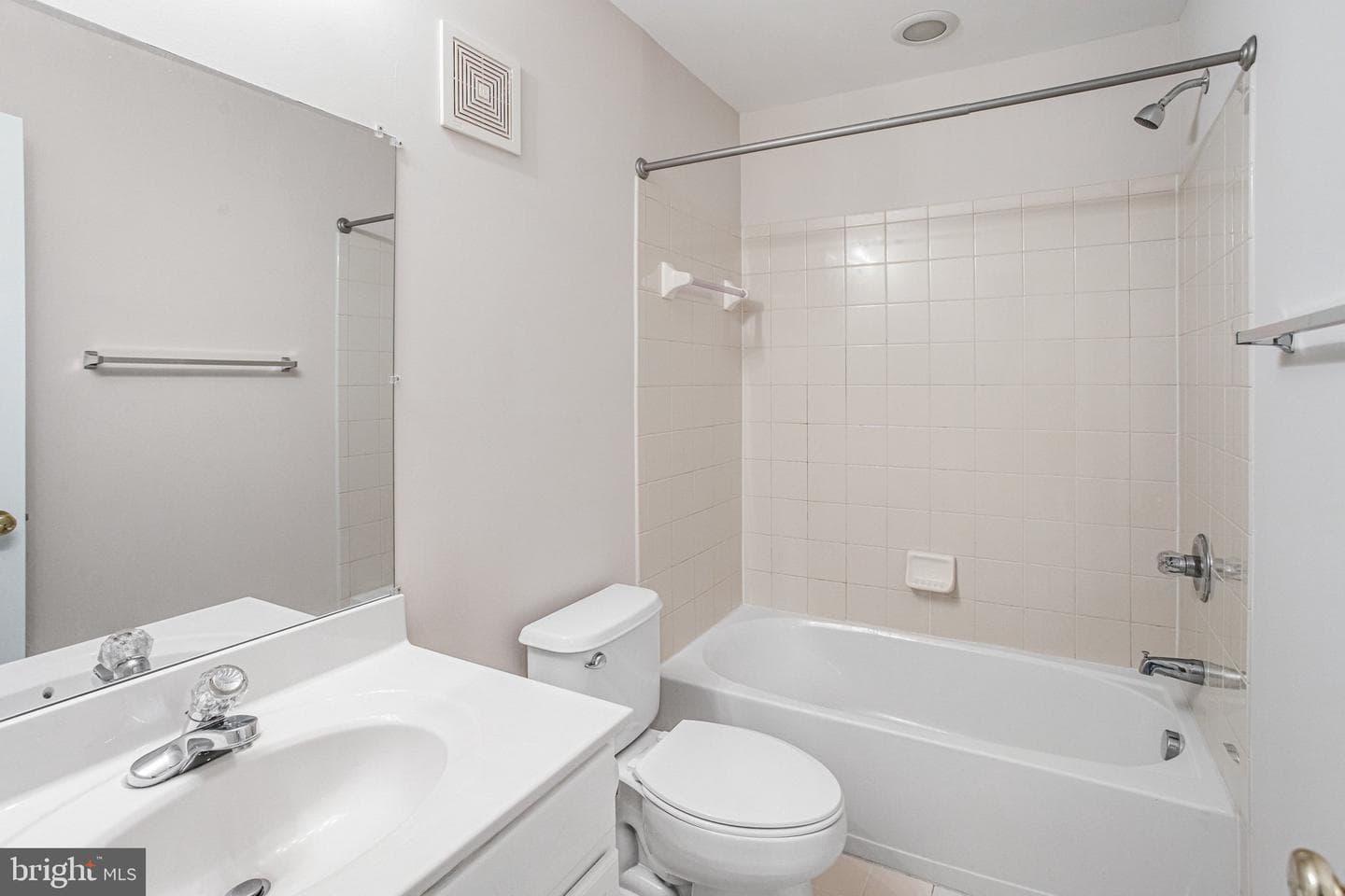 15519 Exmore Court photo 36