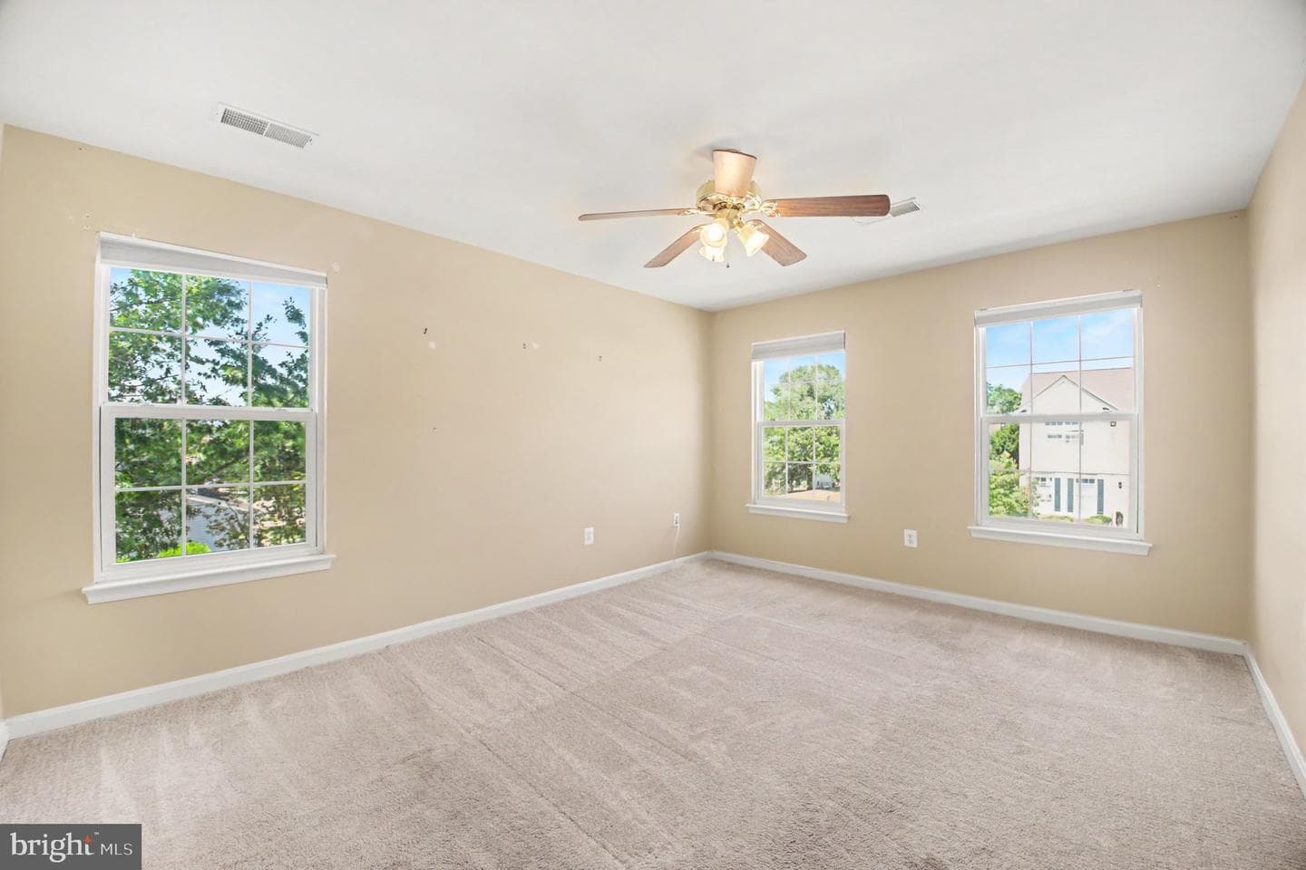 3125 Weeping Cherry Court photo 19