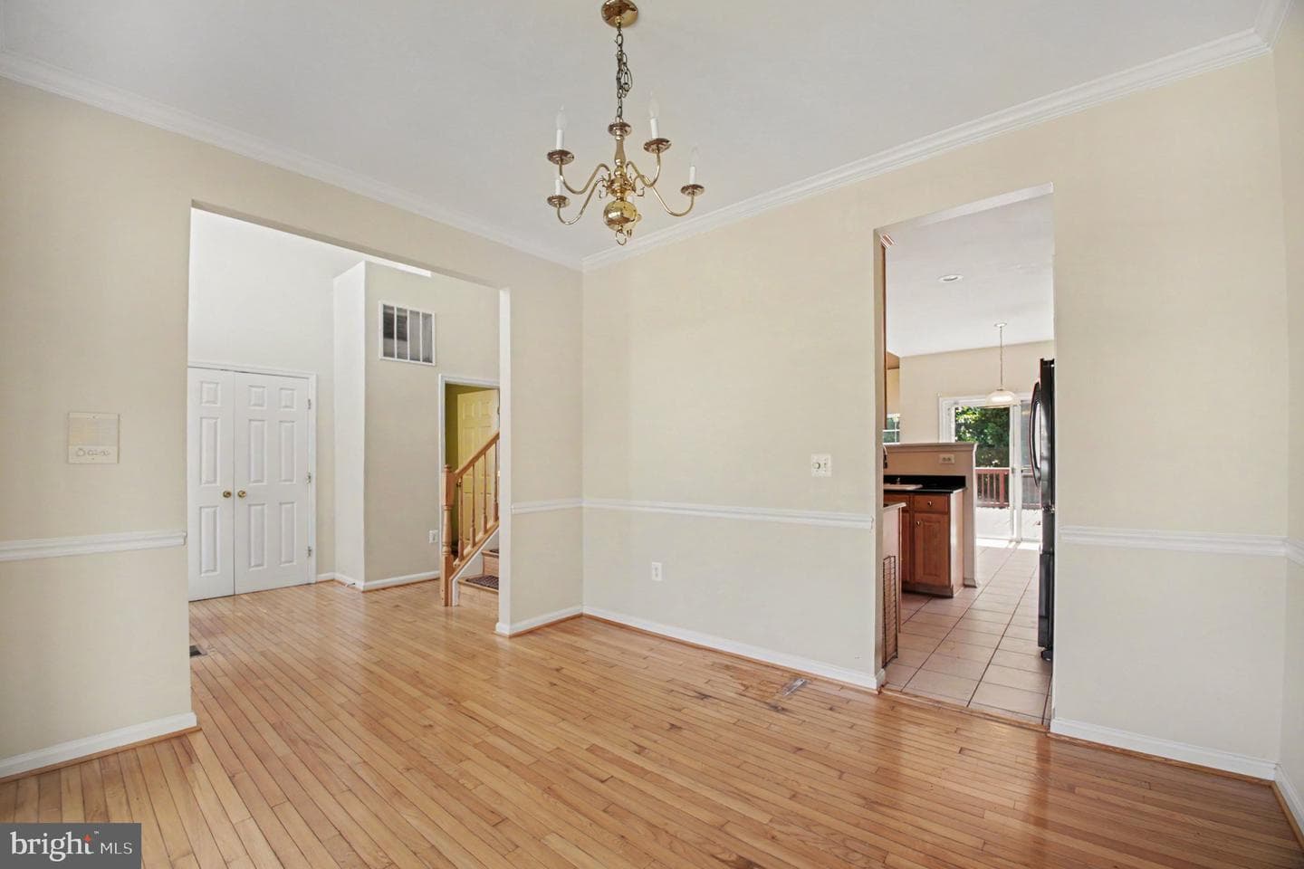 3125 Weeping Cherry Court photo 5