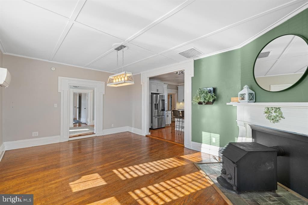 644 Early Dr photo 16