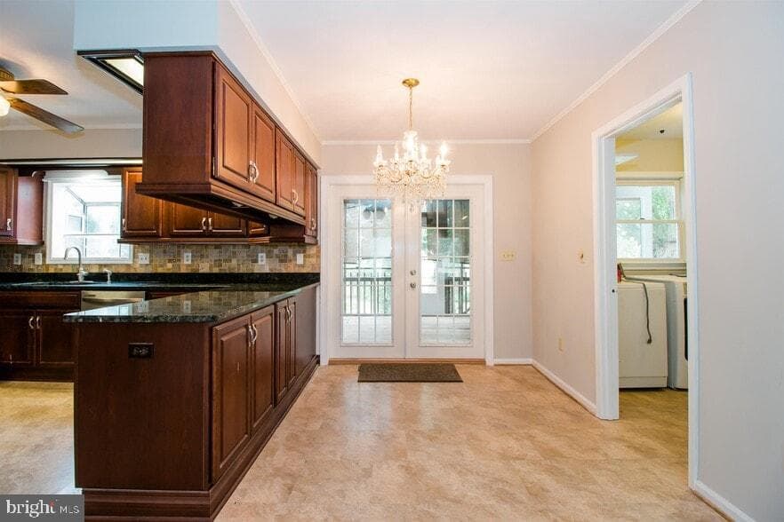 3165 Pin Oak Drive photo 37
