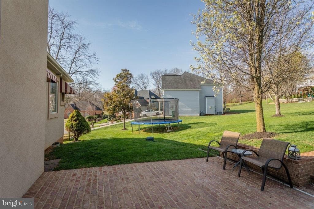 580 Regiment Road photo 58