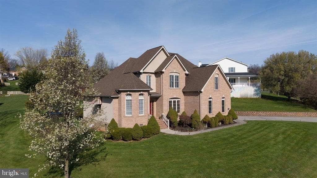 580 Regiment Road photo 67