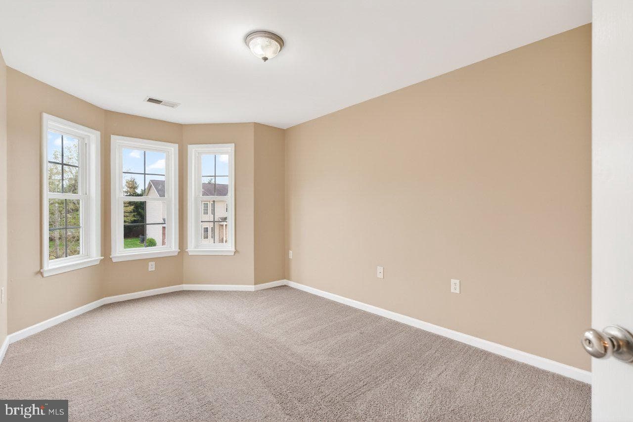 206 Willow Oaks Drive photo 11