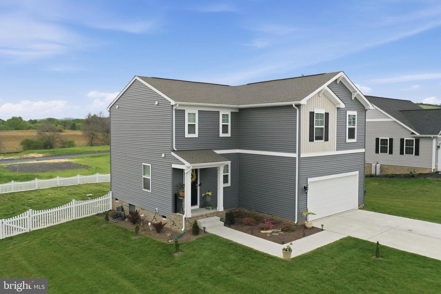 460 Mesa Court