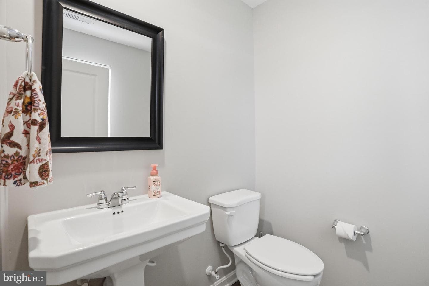 460 Mesa Court photo 18