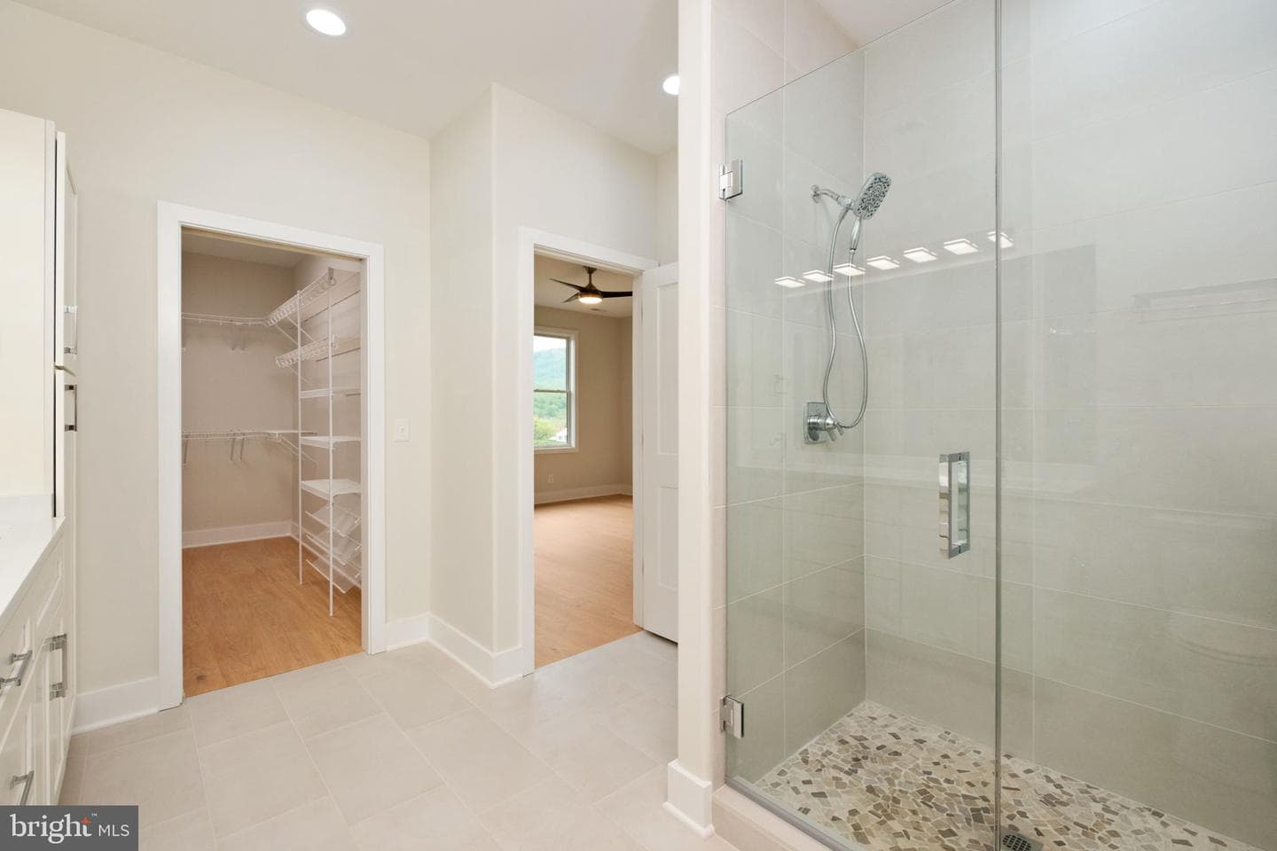 119 Haxby Ct photo 23