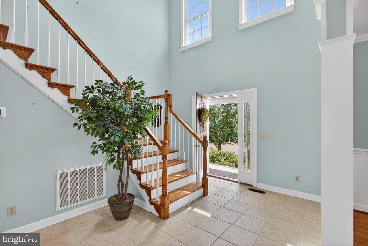 855 Wild Cherry Lane photo 4