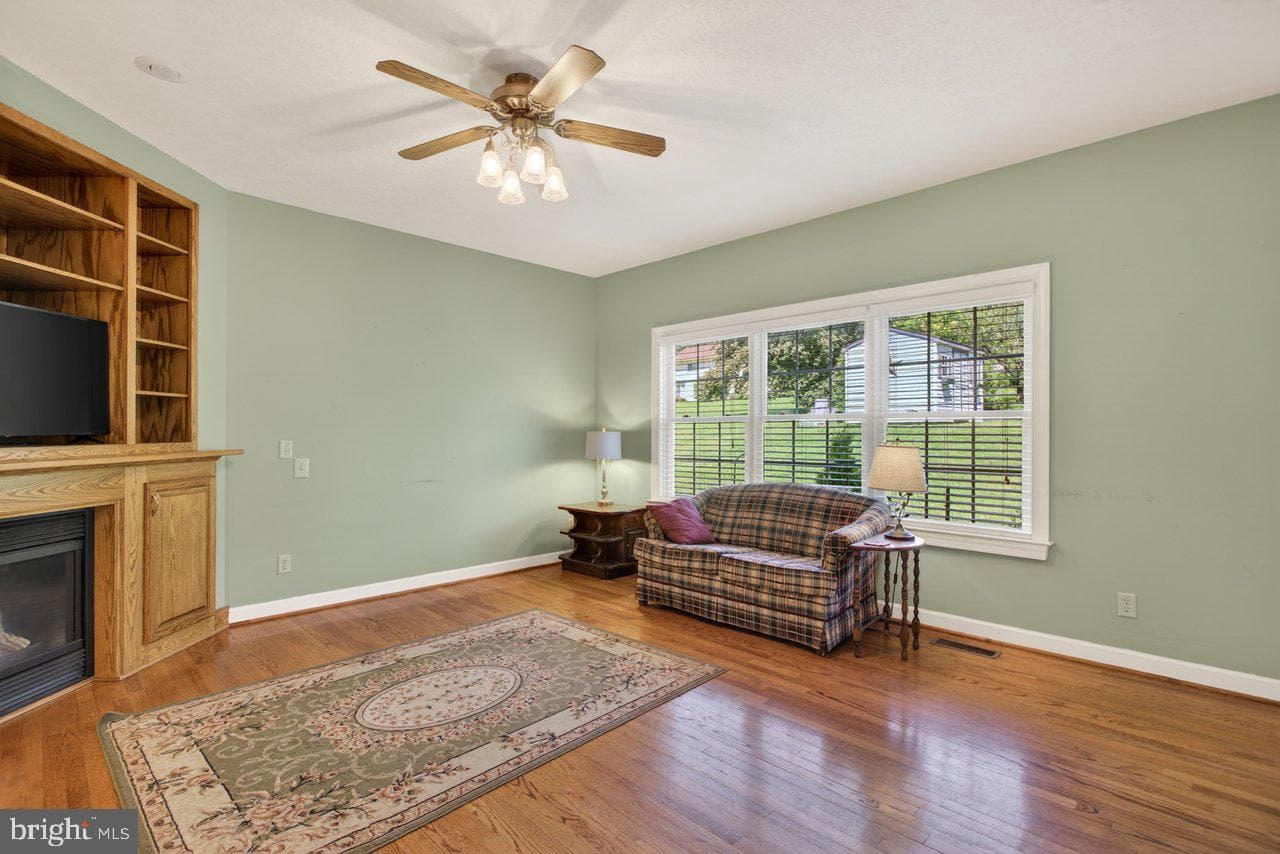 855 Wild Cherry Lane photo 46